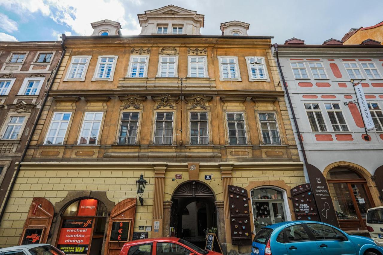 New Stylish 3 Suites Bedrooms Apt In Mala Strana - N2Nd Praga Exterior foto