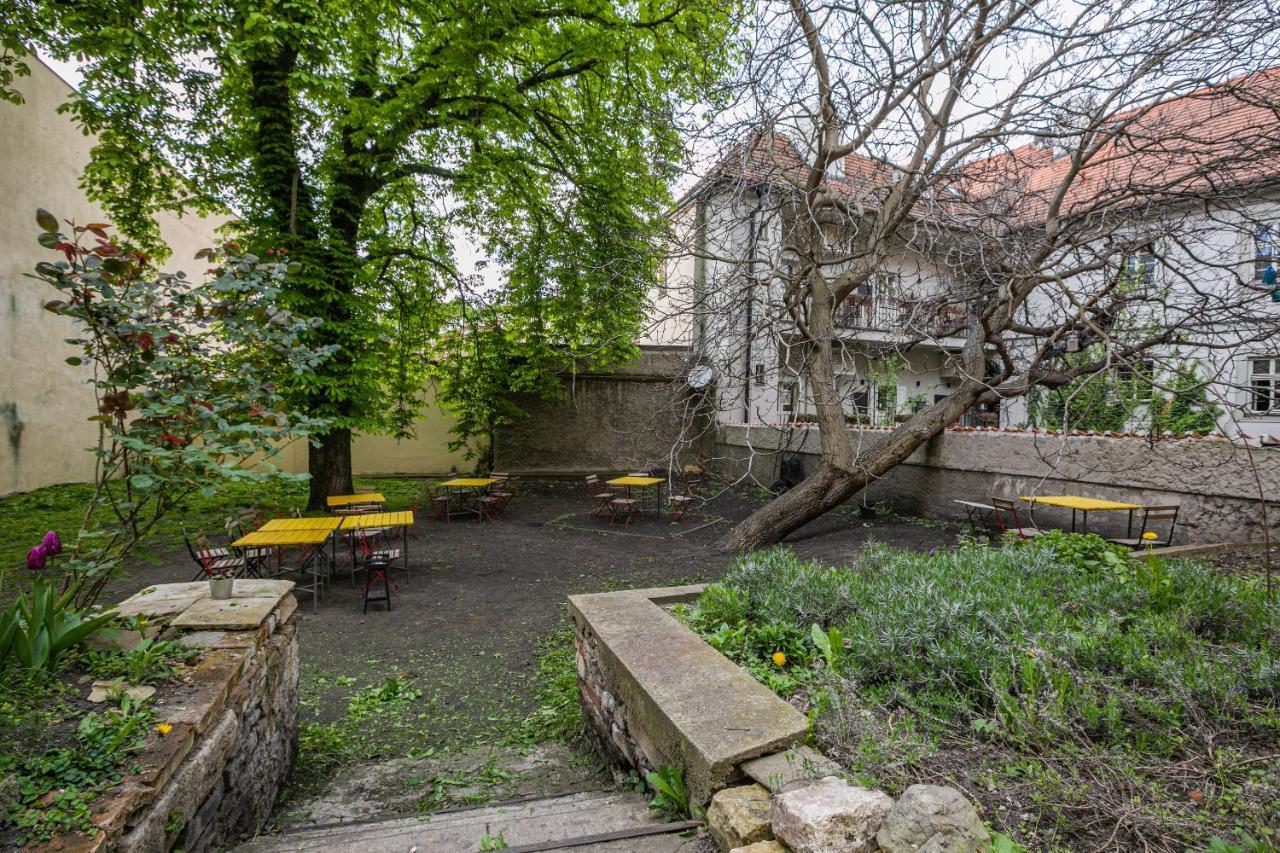 New Stylish 3 Suites Bedrooms Apt In Mala Strana - N2Nd Praga Exterior foto